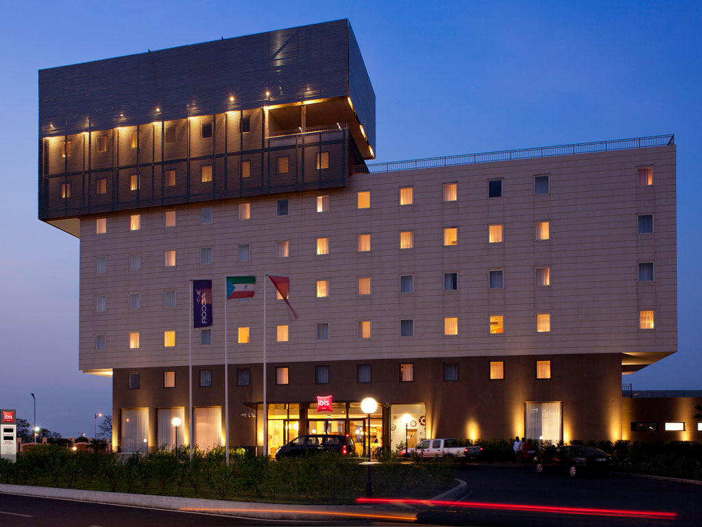 Ibis Malabo Hotel Exterior photo